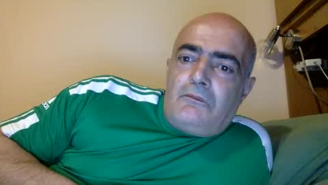 gioeste1 online show from April 2026 06:09:02 PM