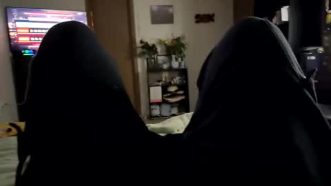 gio g online show from December 2025 03:46:02 AM