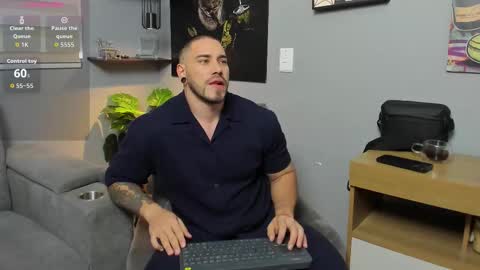 Giorgio leone online show from October 2025 07:36:02 PM