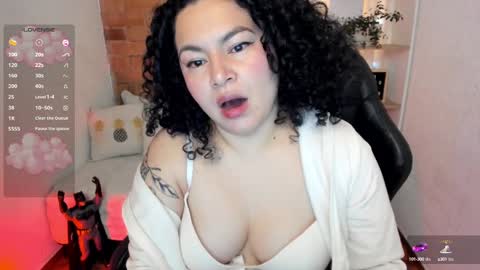 Snapshot of girl_inline chatting on February 2025 10:25:02 PM girl_inline online show from February 2025 10:25:02 PM