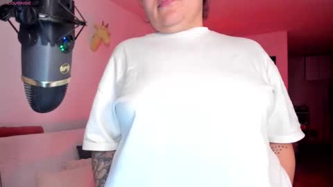 Snapshot of girl_inline chatting on September 2025 12:12:01 AM girl_inline online show from September 2025 12:12:01 AM