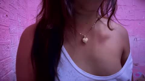 Snapshot of girl_kylax chatting on October 2025 05:18:02 AM ilove play tab and dirty online show from October 2025 05:18:02 AM