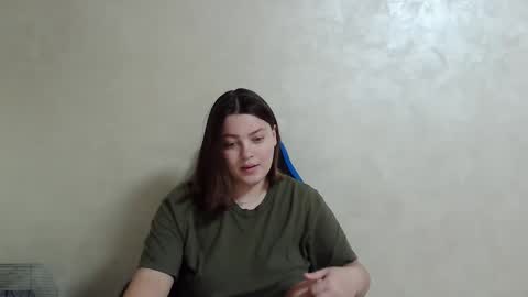 girl_leya online show from December 2024 11:25:01 PM