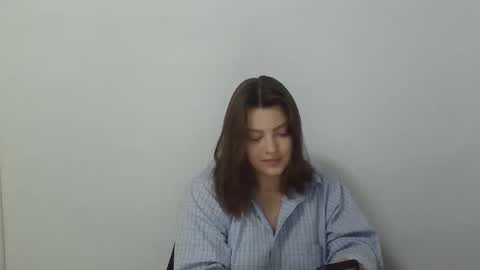 girl_leya online show from October 2025 08:15:02 PM