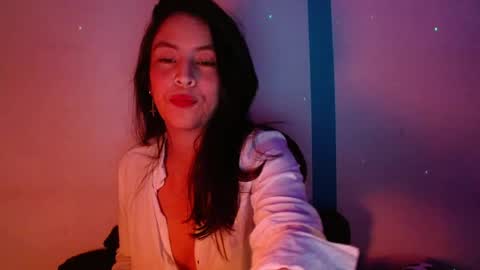 Alejandra online show from April 2026 08:04:01 AM