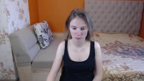 Snapshot of girl_summer97 chatting on December 2024 11:49:02 AM Katia online show from December 2024 11:49:02 AM