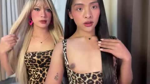 queen ronna online show from April 2026 10:16:01 AM