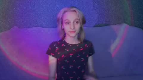 Snapshot of girlfriend_night chatting on February 2025 03:06:02 AM Seniya online show from February 2025 03:06:02 AM