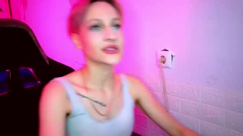Seniya online show from June 2026 12:31:02 PM