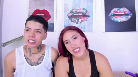 Snapshot of girls_inlove chatting on September 2025 11:35:01 AM girls_inlove online show from September 2025 11:35:01 AM
