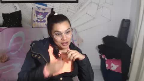 girlsex_hot online show from May 2026 03:03:02 AM