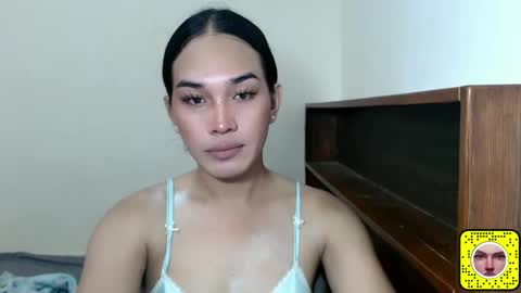 Snapshot of girlthatuneedxxx chatting on January 2025 08:14:01 AM Rhaine online show from January 2025 08:14:01 AM