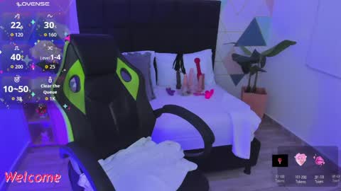 Gisella online show from April 2026 12:28:01 PM