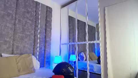 Snapshot of giselamaru chatting on July 2026 10:51:01 AM online show from July 2026 10:51:01 AM
