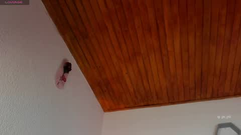 Gisell s online show from April 2026 07:18:01 PM