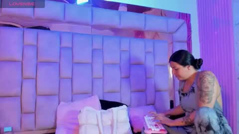 gisell_squirt online show from June 2026 01:39:01 PM