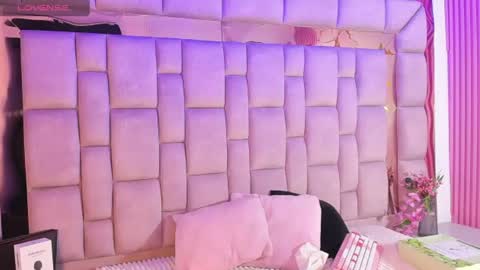 Snapshot of gisell_squirt chatting on July 2026 12:29:01 PM gisell_squirt online show from July 2026 12:29:01 PM