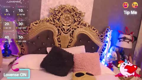 GiselleNoah online show from January 2026 01:37:02 PM