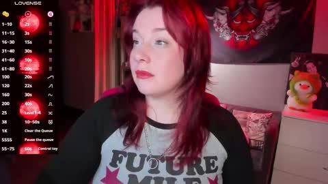 AlexaMillis online show from September 2025 10:02:01 PM