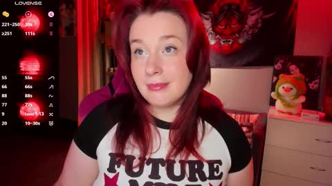 AlexaMillis online show from September 2025 09:09:02 PM