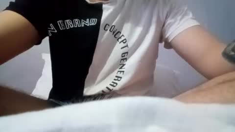 Snapshot of giuseppeciao206 chatting on December 2025 07:01:02 AM elen06 online show from December 2025 07:01:02 AM