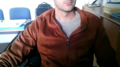 giuseppevai1 online show from October 2025 08:23:02 AM