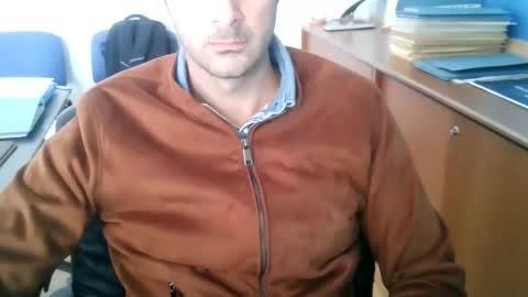 giuseppevai1 online show from October 2025 09:52:01 AM
