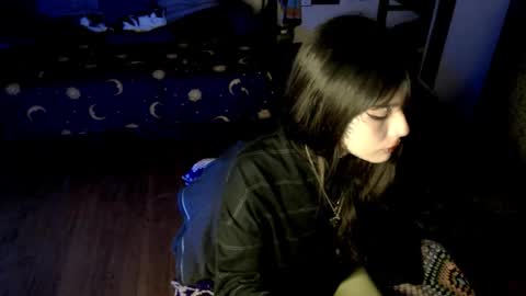 Snapshot of givenom chatting on December 2025 11:11:01 PM dirtyvenom online show from December 2025 11:11:01 PM