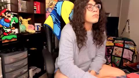 glaceon9 online show from November 2025 01:59:02 AM