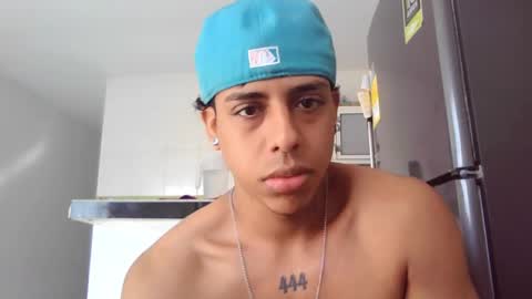 Snapshot of glader_guy chatting on April 2026 01:16:02 PM only for you bby online show from April 2026 01:16:02 PM