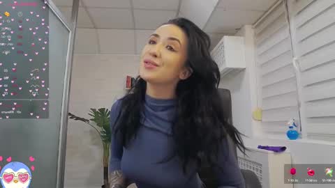       online show from February 2025 07:35:01 AM