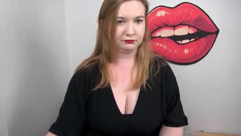 Nikki online show from December 2025 04:34:02 PM