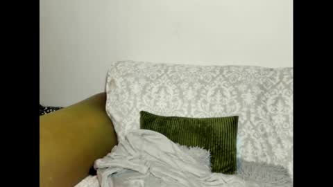 Casandra online show from January 2025 08:21:02 PM