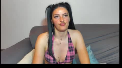 Snapshot of glamourouskassy chatting on June 2026 07:01:01 PM Casandra online show from June 2026 07:01:01 PM