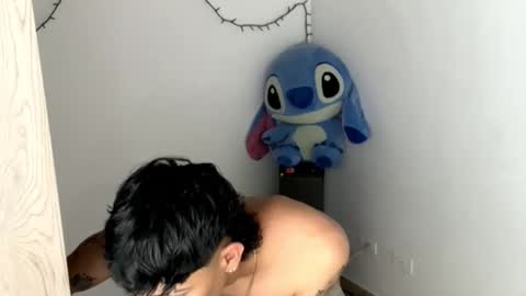 glen_connor_11 online show from January 2026 08:23:01 PM