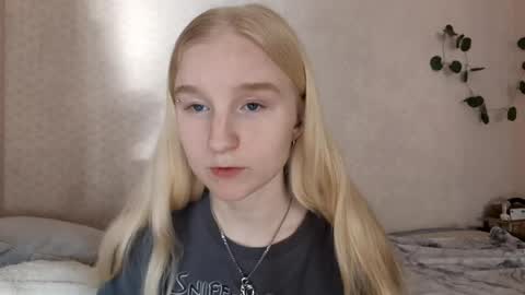 Laura online show from June 2026 04:03:02 AM
