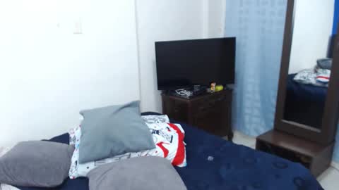 GlennddaStar online show from November 2025 10:34:02 PM