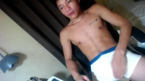 glenndou_daxs online show from September 2025 04:19:02 PM