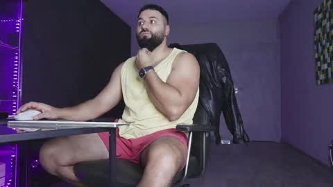 Matthew .. for short call me Matt online show from January 2026 07:06:02 PM