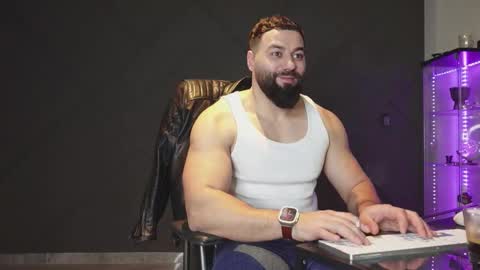 Matthew .. for short call me Matt online show from March 2026 01:25:01 AM