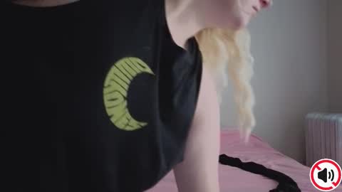 Glitch online show from October 2025 03:34:01 PM