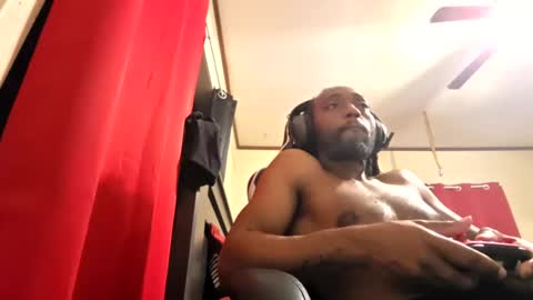 glomightyj online show from June 2026 01:58:01 AM