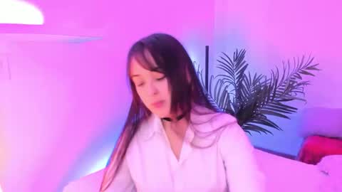 Mimi online show from January 2026 06:46:02 PM