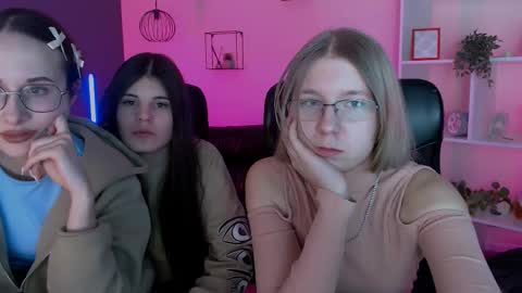 your dream  online show from February 2026 08:24:02 PM