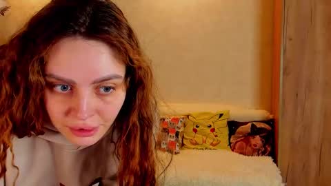 Gloria Wood online show from February 2025 05:17:02 PM