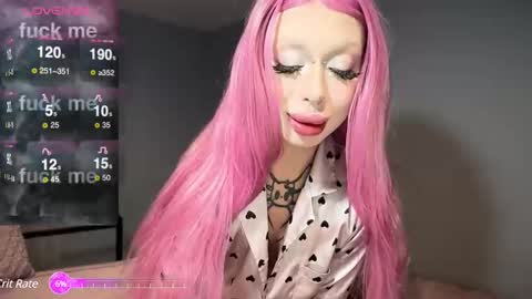 Snapshot of gloryaaaa chatting on December 2024 07:33:02 AM I want to make you happy and lovense online show from December 2024 07:33:02 AM