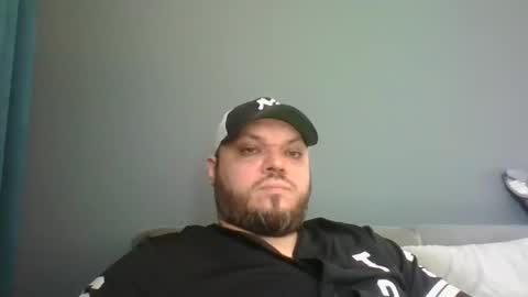 Snapshot of glusgan chatting on February 2025 12:22:01 PM Your boy online show from February 2025 12:22:01 PM
