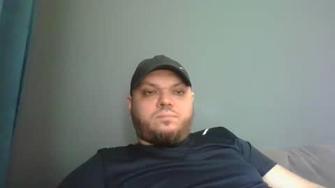 Snapshot of glusgan chatting on February 2025 11:41:02 AM Your boy online show from February 2025 11:41:02 AM