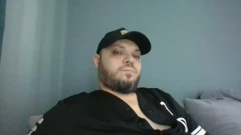 Snapshot of glusgan chatting on September 2025 07:31:01 AM Your boy online show from September 2025 07:31:01 AM