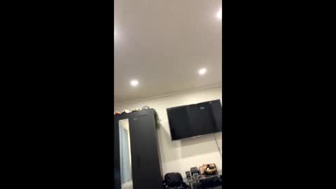 gnarcoticscrew online show from May 2026 10:50:03 PM